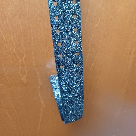 Sparkly Black Belt with Silver Buckle - XL - Picture 7 of 9